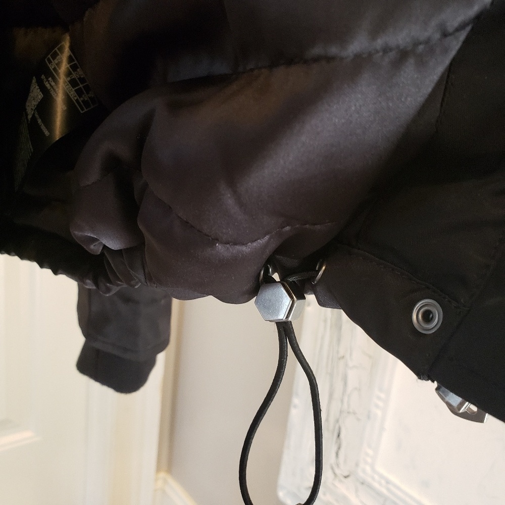 Guess fully lined Faux Fur Ski/Winter Jacket - Picture 8 of 8